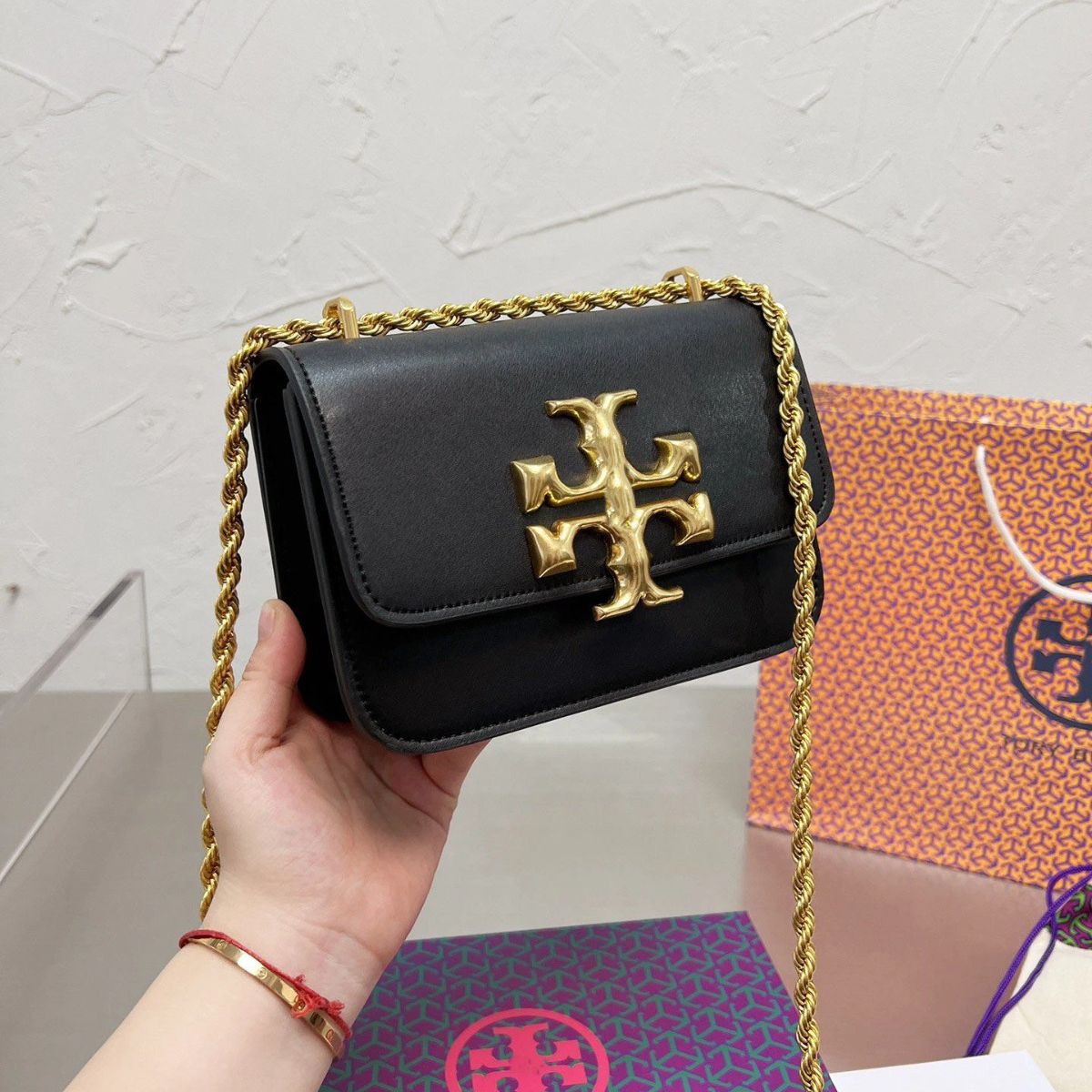 Tory Burch Eleanor Black Sling Bag (With Box)
