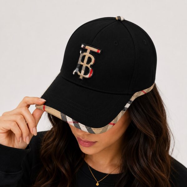 Burberry TB Black Signature Unisex Cap