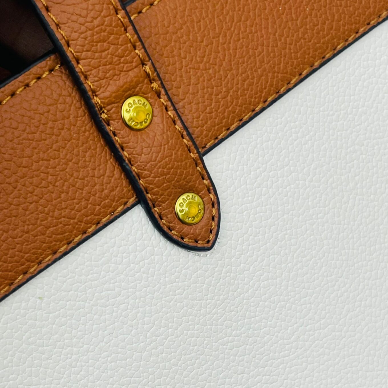Coach Premium Quality Field Patch Tote (With Box)