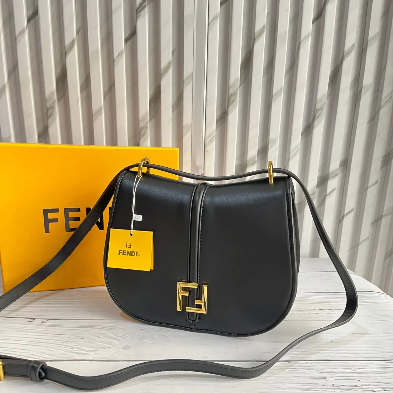 WhatsApp-Image-2023-11-18-at-17.05.53_ab1e9640 Fendi C’mon Black Medium Satchel Purse (With Box)