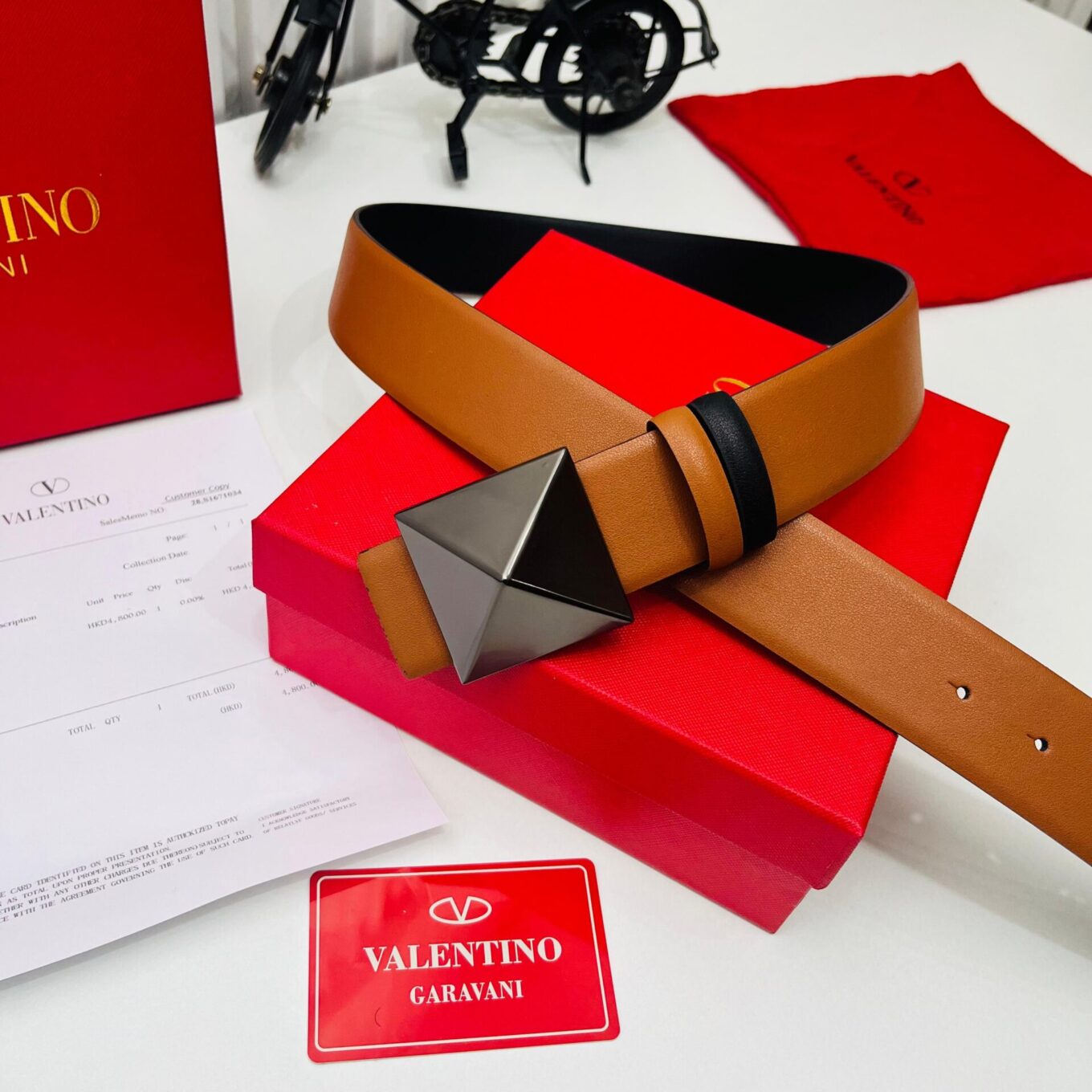Valentino One Stud Black And Brown Revesible Belt For Women