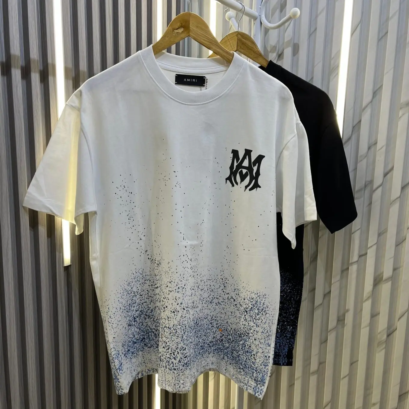 WhatsApp-Image-2024-10-25-at-3.14.25-PM Amiri Multi White Oversized Tshirt