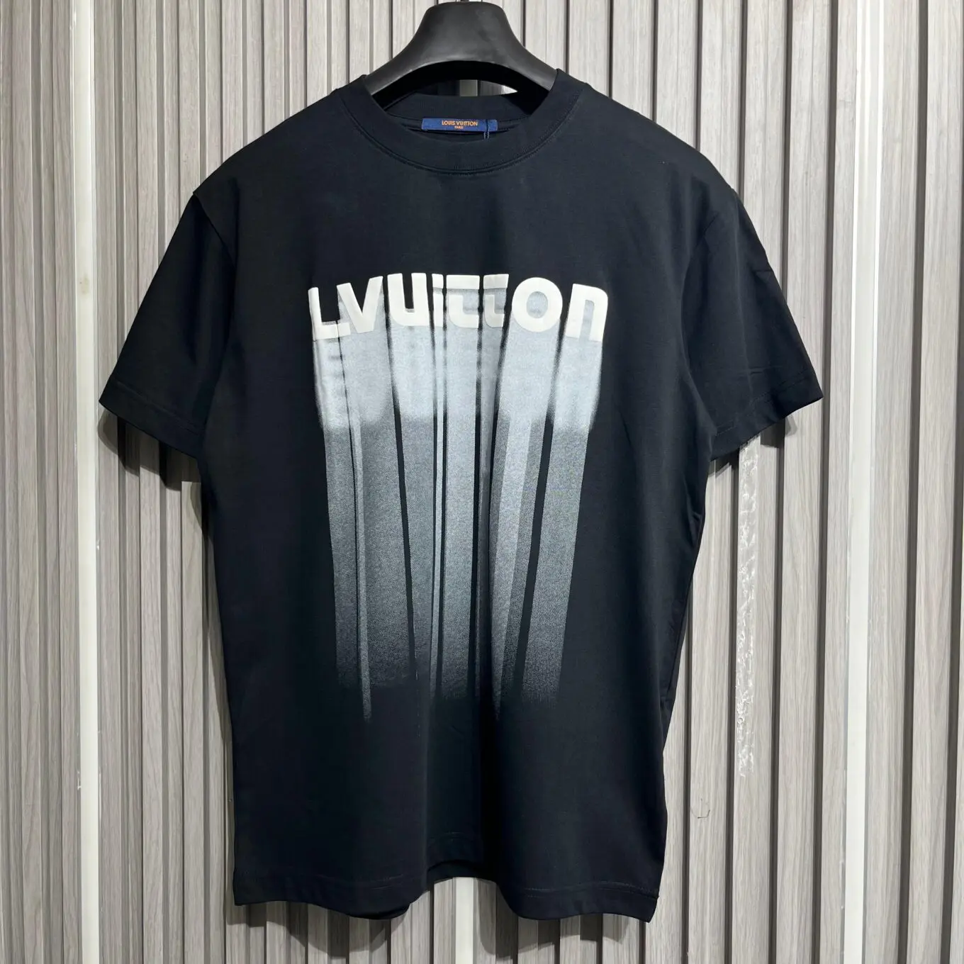 WhatsApp-Image-2025-09-12-at-4.28.25-PM Louis Vuitton Black Gradient Logo T-Shirt For Men