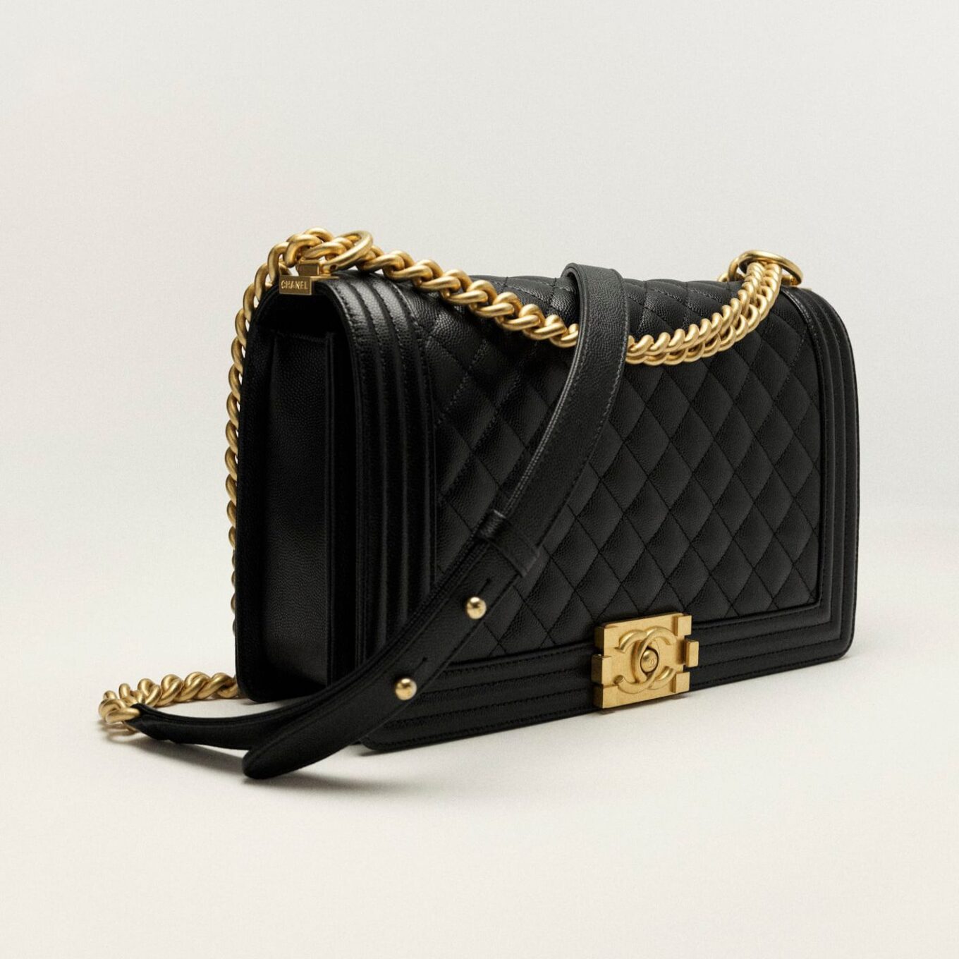 Chanel Leboy premium Quality Black Sling Bag (Double Box Packaging)
