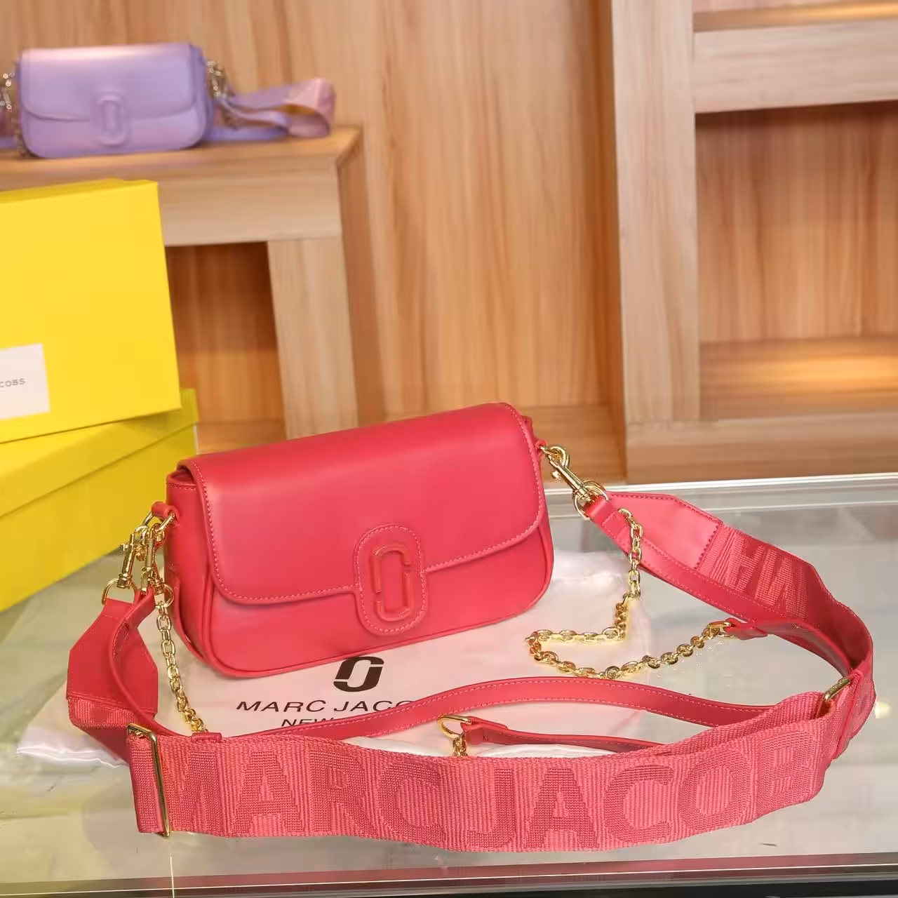 Marc Jacob The Clover Rose Pink Color Sling Bag (With Box)