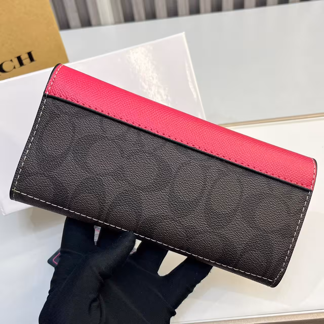 WhatsApp Image 2025-12-19 at 1.41.15 AM (1) Coach Pink 3 Fold Envelop Signature Wallet