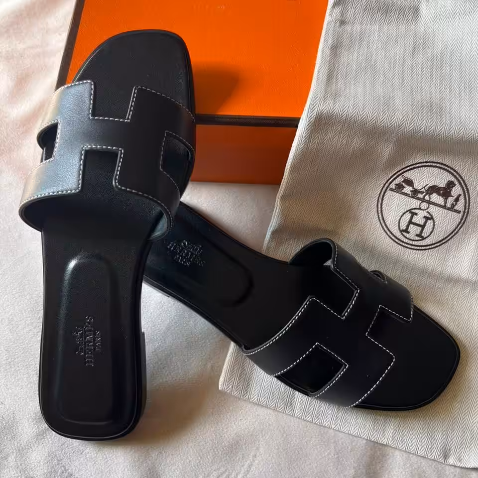 Hermes Oran Black Flat Sandal