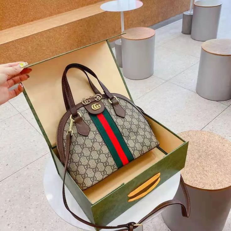 Gucci GG Supreme Small Ophidia Handbag