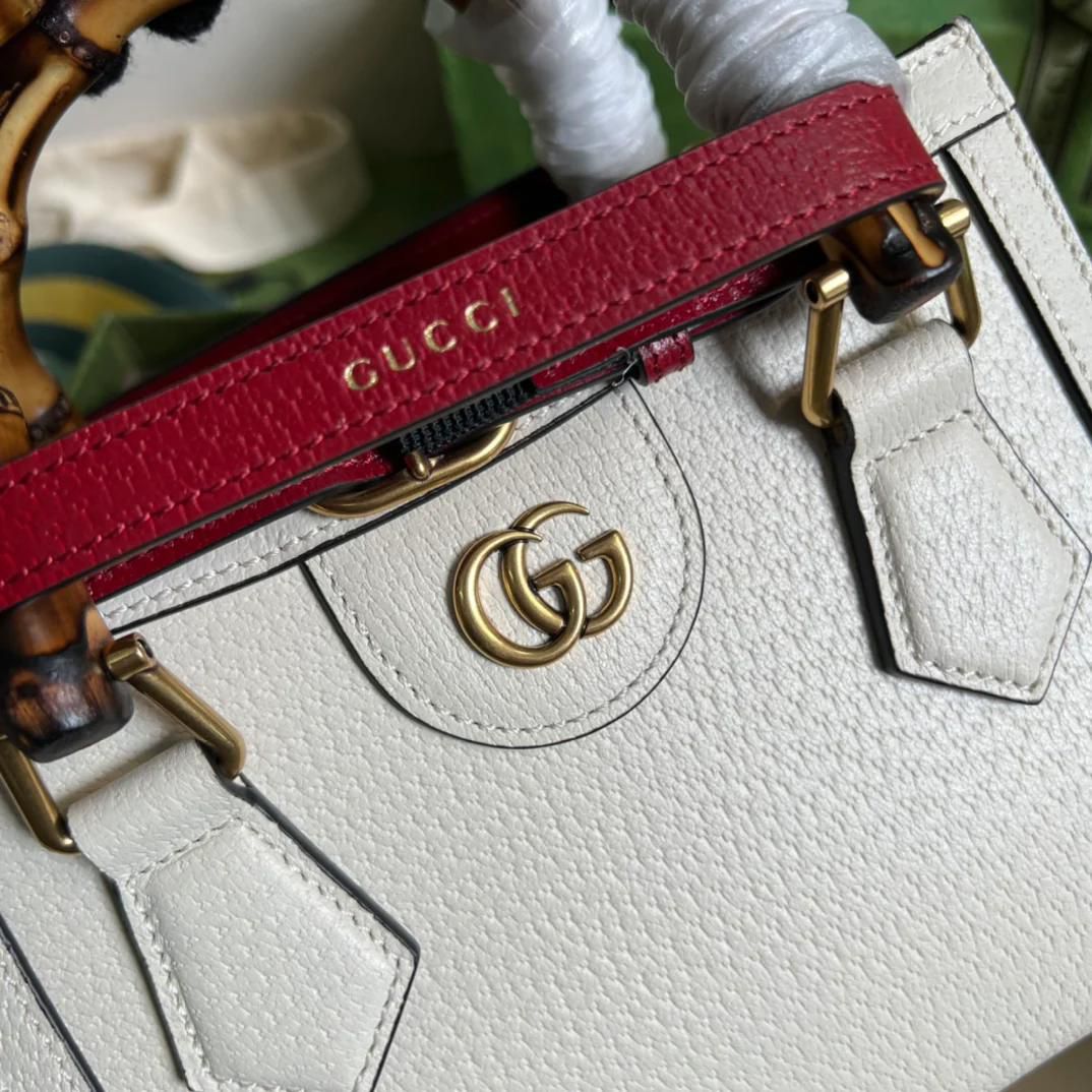 Gucci Diana White Premium Handbag (With Double Box)