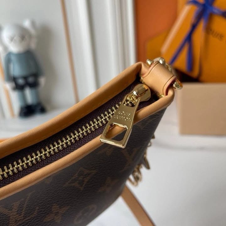 Louis Vuitton Carry All Large Size Hobo Bag (With Box )