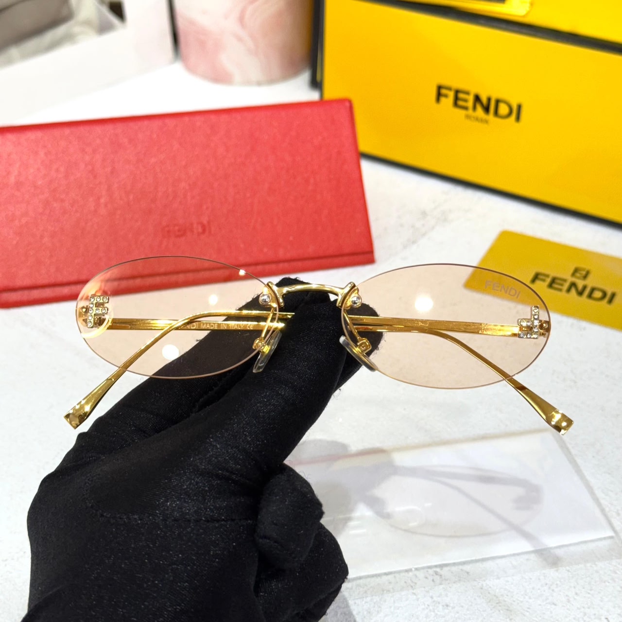 Fendi Crystal Oval Light Pink UV Protected Women’s Sunglass