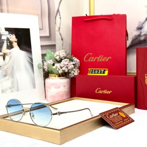 WhatsApp Image 2026-06-11 at 20.25.10 Cartier Round Silver Frame Blue Gradient Sunglasses