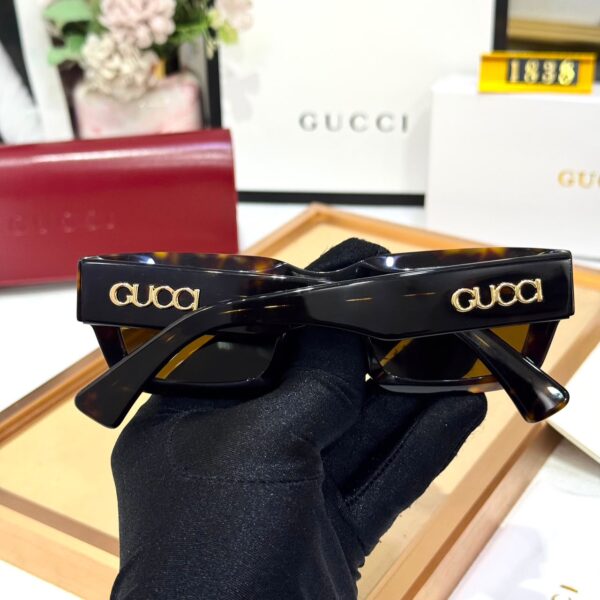 Gucci Statement Leopard Brown Rectangular Premium Unisex Sunglass