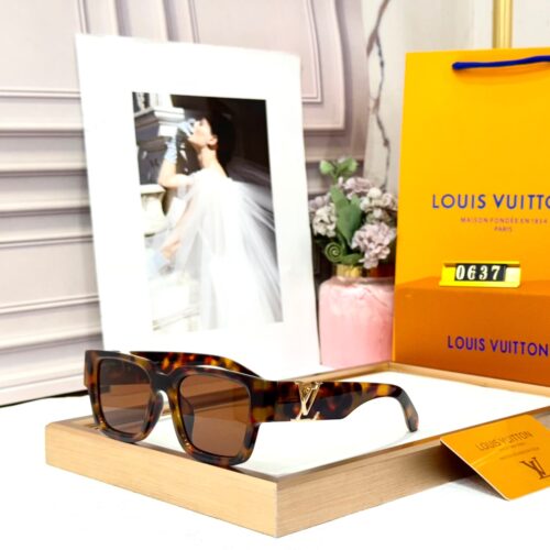 LV Clash Brown Leopard Aviator Unisex Sunglass