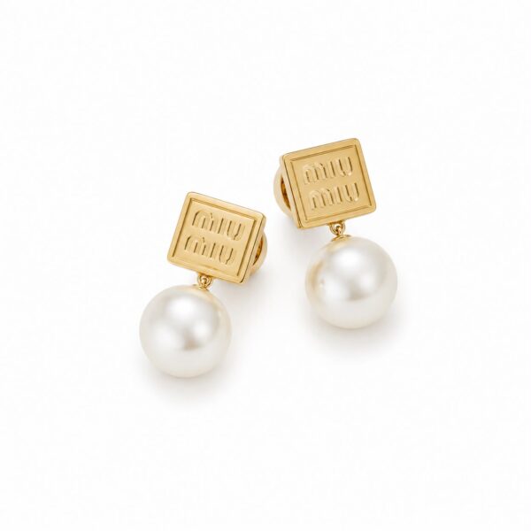 Miu Miu Pearl Earring