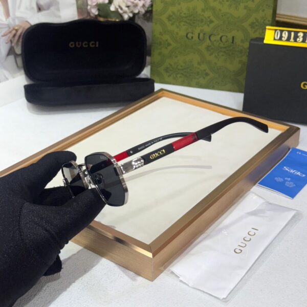 Gucci Black Square Frame Men’s Sunglass