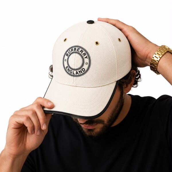 Burberry Beige Black Unisex Baseball Cap