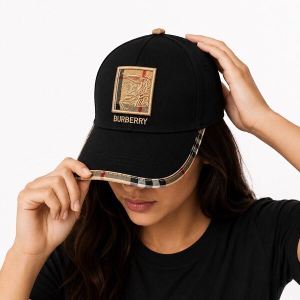 Burberry Black Horseferry Baseball Cap