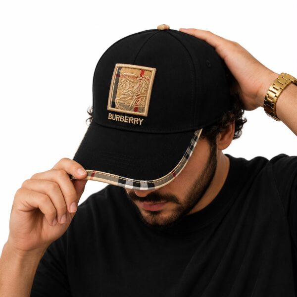 Burberry Black Horseferry Baseball Cap